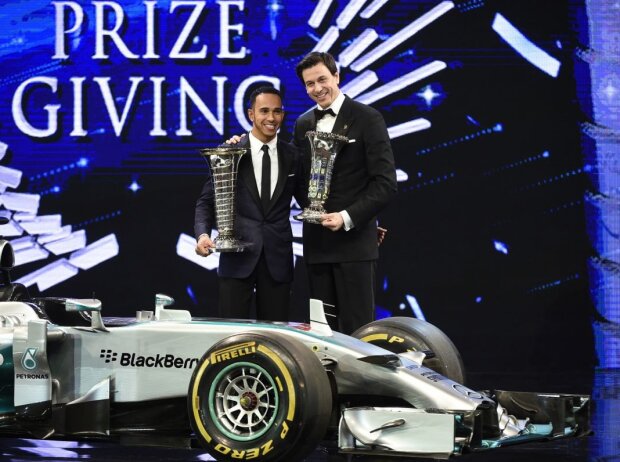 Lewis Hamilton, Toto Wolff Lewis Hamilton, Toto Wolff