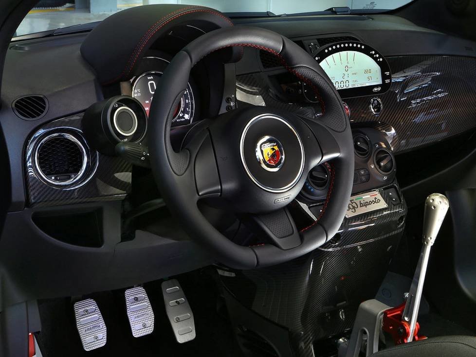Abarth 695 Biposto