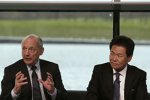 Ron Dennis (McLaren) und  Yasuhisa Arai 