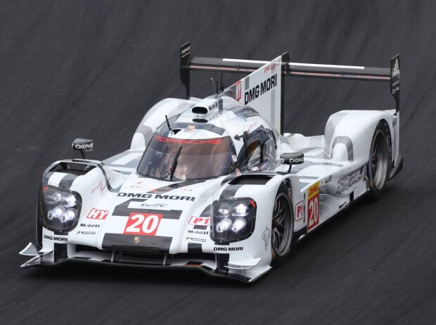 Timo Bernhard, Mark Webber, Brendon Hartley