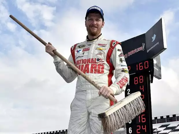 Dale Earnhardt Jun. Titel-Bild zur News: Dale Earnhardt Jun.