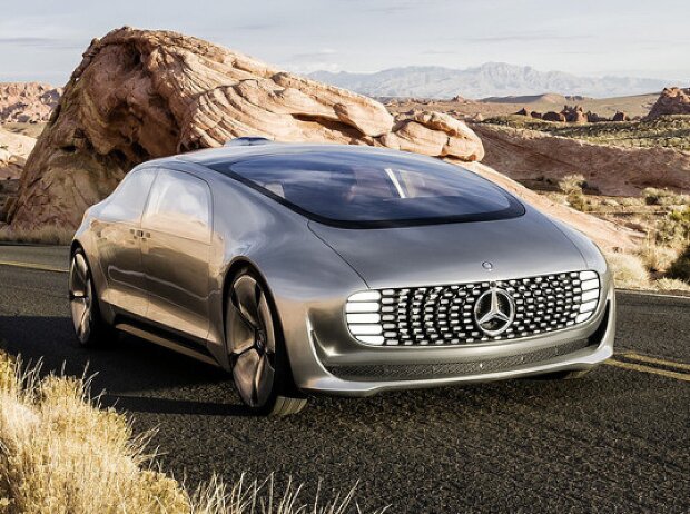 Titel-Bild zur News: Mercedes-Benz F 015 Luxury in Motion