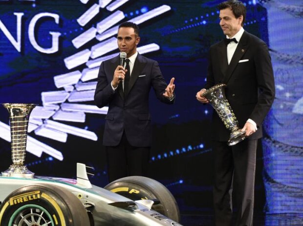 Lewis Hamilton, Toto Wolff Lewis Hamilton, Toto Wolff