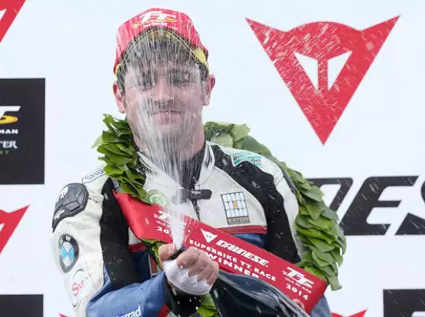Michael Dunlop (BMW) Titel-Bild zur News: Michael Dunlop (BMW)