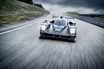 Der neue Porsche 919 Hybrid für die WEC-Saison 2015