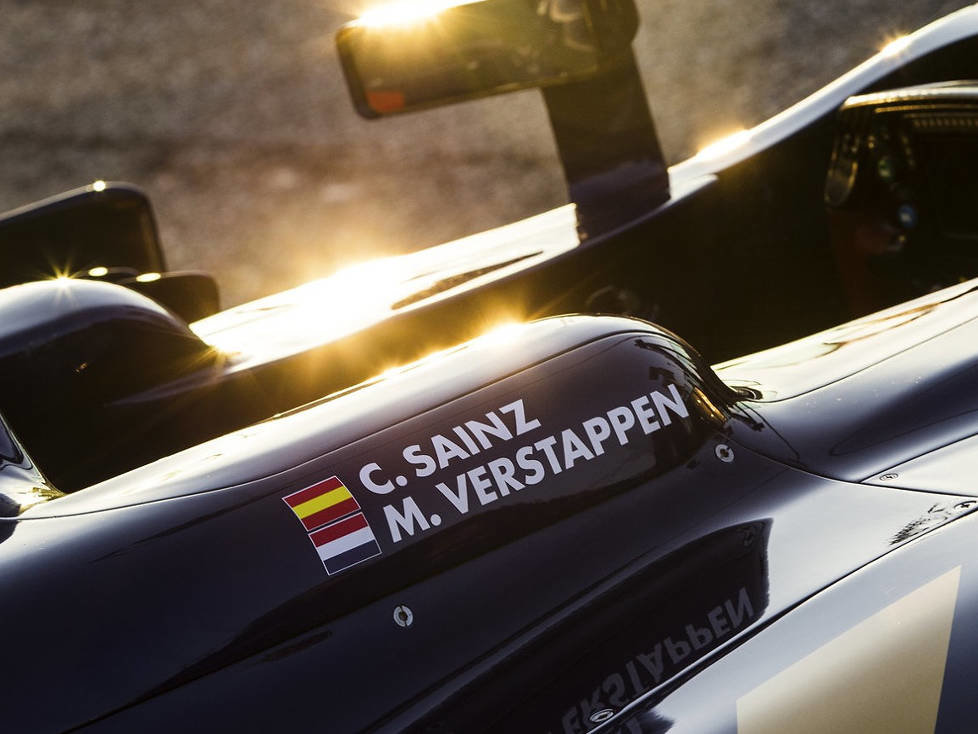 STR10