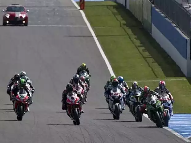 Start in Donington Titel-Bild zur News: Start in Donington