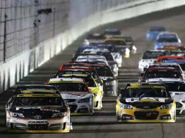 Denny Hamlin Titel-Bild zur News: Denny Hamlin