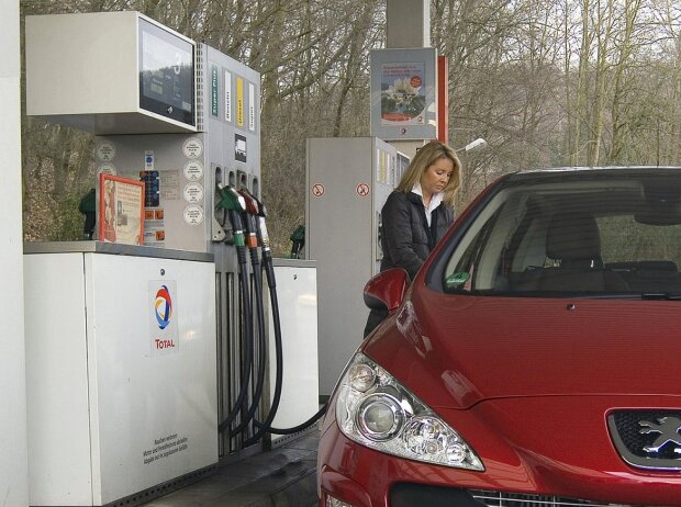 Titel-Bild zur News: Seit Jahresbeginn 2011 wird an Tankstellen auch Superbenzin E10 mit bis zu zehnprozentigem Bioethanolanteil angeboten