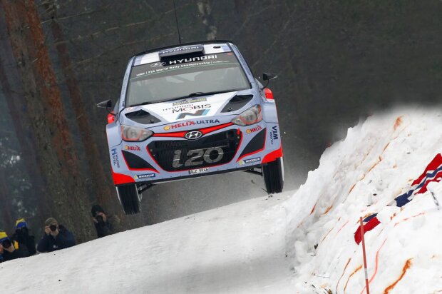 Hyundai Hyundai Motorsport WRC ~Thierry Neuville (Hyundai)~    