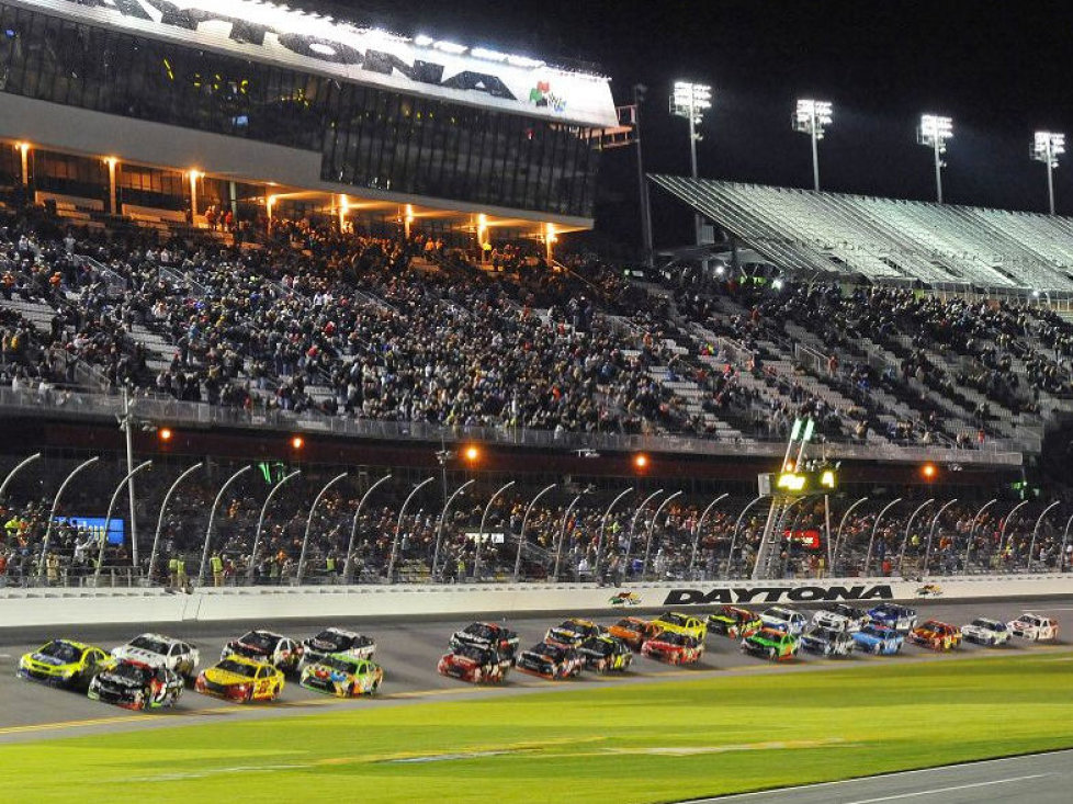 Paul Menard, Kasey Kahne