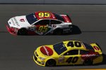 Michael McDowell (Leavine) und Landon Cassill (Circle)