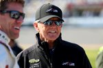 "Coach" Joe Gibbs und sein Neuzugang Carl Edwards 