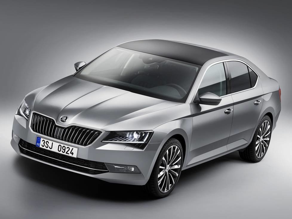 Neuer Skoda Superb 2015