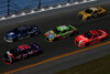 Bild zum Inhalt: Wer fährt sich wie ins Daytona 500?
