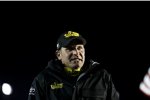 Clint Bowyer (Waltrip) friert ...