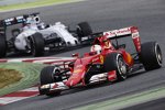 Sebastian Vettel (Ferrari) und Valtteri Bottas (Williams) 