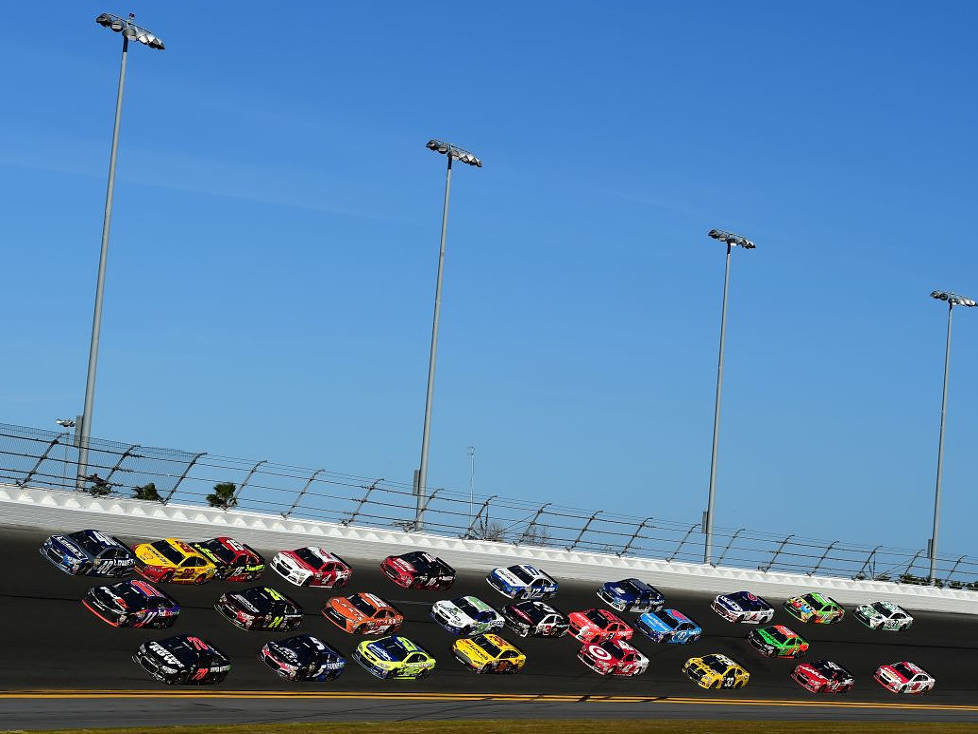 Jimmie Johnson, Denny Hamlin