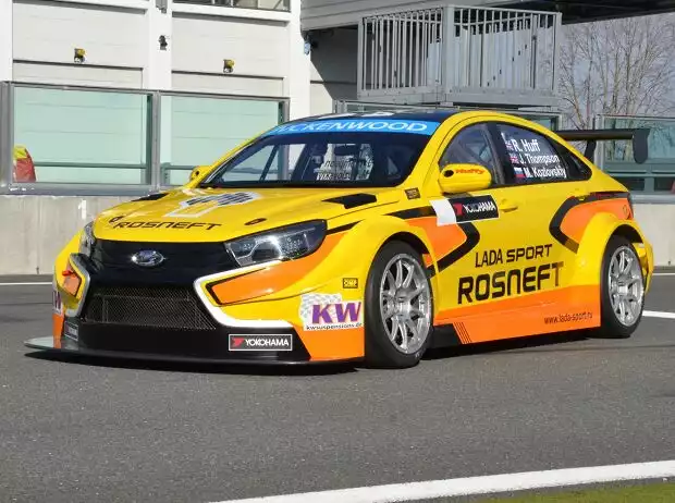 Lada Vesta WTCC 2015 Titel-Bild zur News: Lada Vesta WTCC 2015