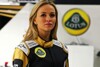 Lotus verpflichtet Carmen Jorda als Entwicklungsfahrerin