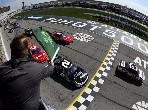 Titel-Bild zur News: Start Xfinity Atlanta 2015