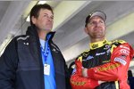 Michael Waltrip und Clint Bowyer 