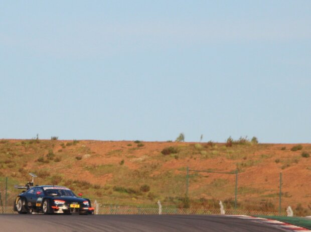 Titel-Bild zur News: Audi-DTM-Test 2015, Portimao