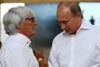 Bild zum Inhalt: Ecclestone provoziert: "Meetings nun während der Formel 1"