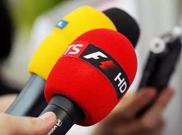 Sky, RTL, Mikrofon Titel-Bild zur News: Sky, RTL, Mikrofon
