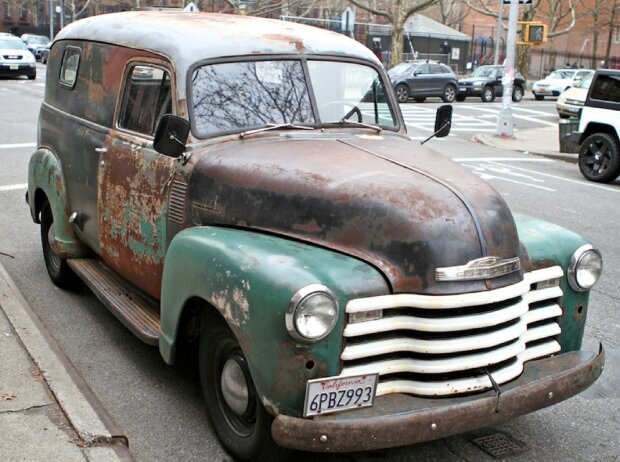 Chevrolet Panel Van (1948)