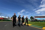 Pastor Maldonado (Lotus) beim Trackwalk