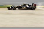 Pastor Maldonado (Lotus) 