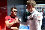 Will Stevens (Manor Marussia) und Kevin Magnussen 