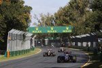 Carlos Sainz jun. (Toro Rosso), Romain Grosjean (Lotus) und Pastor Maldonado (Lotus) 