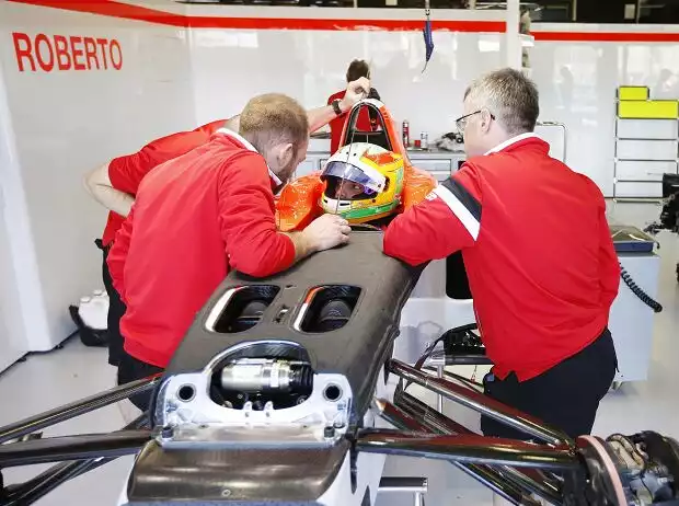 Roberto Merhi, Will Stevens Titel-Bild zur News: Roberto Merhi, Will Stevens
