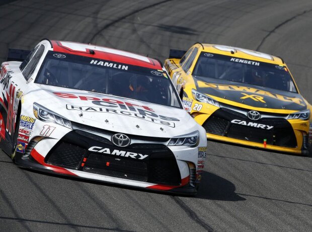 Denny Hamlin, Matt Kenseth Denny Hamlin, Matt Kenseth