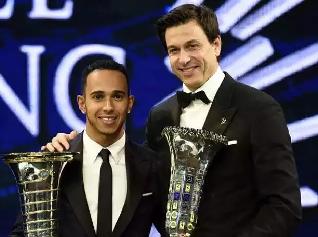 Nico Rosberg, Lewis Hamilton, Daniel Ricciardo Titel-Bild zur News: Nico Rosberg, Lewis Hamilton, Daniel Ricciardo