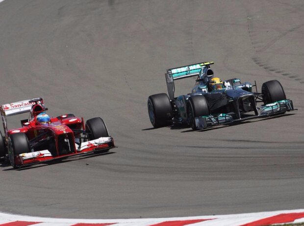 Fernando Alonso, Lewis Hamilton Fernando Alonso, Lewis Hamilton