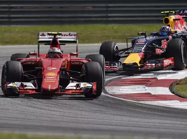 Daniil Kwjat, Kimi Räikkönen Titel-Bild zur News: Daniil Kwjat, Kimi Räikkönen