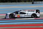 Timo Bernhard, Mark Webber und Brendon Hartley (Porsche) 