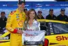 Bild zum Inhalt: Mit Verspätung: Joey Logano auf der Martinsville-Pole