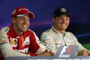 Bild zum Inhalt: Vettel und Rosberg mögen's härter: Kurve eins "in Ordnung"