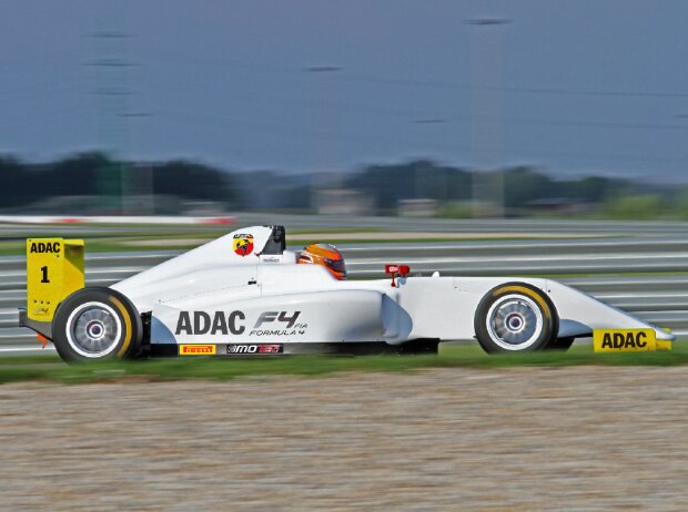 Titel-Bild zur News: ADAC Formel 4