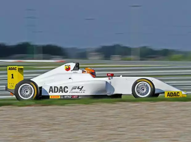 ADAC Formel 4 Titel-Bild zur News: ADAC Formel 4