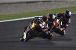 Brad Binder vor Karel Hanika 