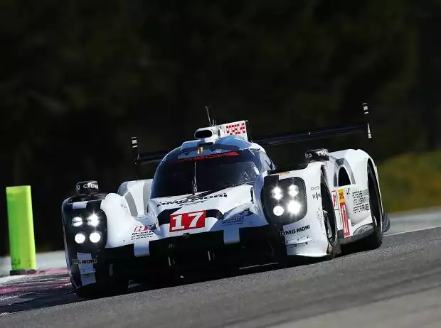 Timo Bernhard, Mark Webber, Brendon Hartley Titel-Bild zur News: Timo Bernhard, Mark Webber, Brendon Hartley