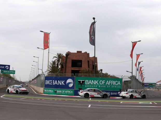 Titel-Bild zur News: WTCC-Saisonauftakt 2014 in Marrakesch