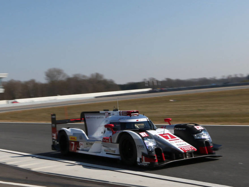 Audi R18