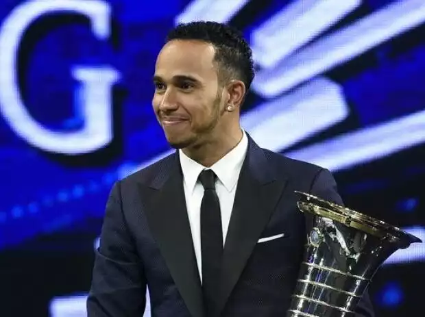 Nico Rosberg, Lewis Hamilton, Daniel Ricciardo Titel-Bild zur News: Nico Rosberg, Lewis Hamilton, Daniel Ricciardo