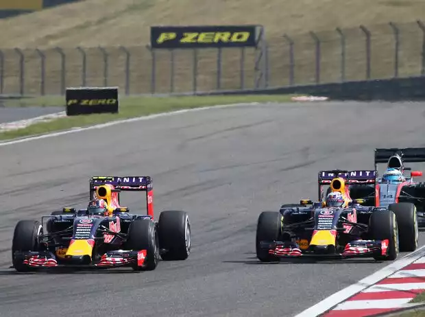 Daniil Kwjat, Daniel Ricciardo Titel-Bild zur News: Daniil Kwjat, Daniel Ricciardo